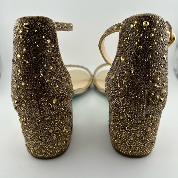 Blue by Betsey Johnson Women's SB-MARI Heeled Gold 8.5 Wide - Picture 3 of 5